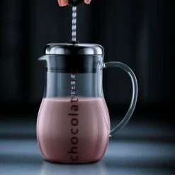 Bodum Chocolatier Chocolate Jug Shiny (1L – 34oz) -Coffee Supplies Store Bodum Chocolatier Chocolate Jug Shiny 1L 34Oz3