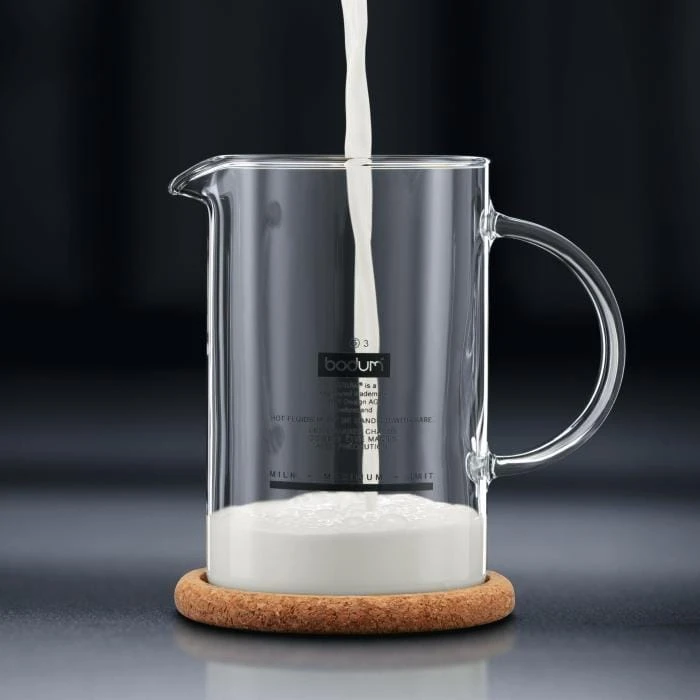 Bodum Latte Milk Frother With Glass Handle (0.25L) Black 5 Bodum Latte Milk Frother With Glass Handle (0.25L) Black - Image 3