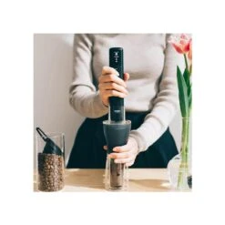 Hario Electro Solo Portable Electric Grinder -Coffee Supplies Store Hario Electro Solo Portable Electric Grinder4